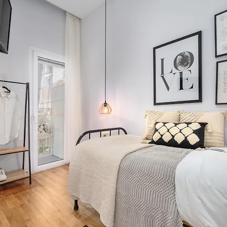 Unique Koukaki Three Bedroom Suite Atene Esterno foto
